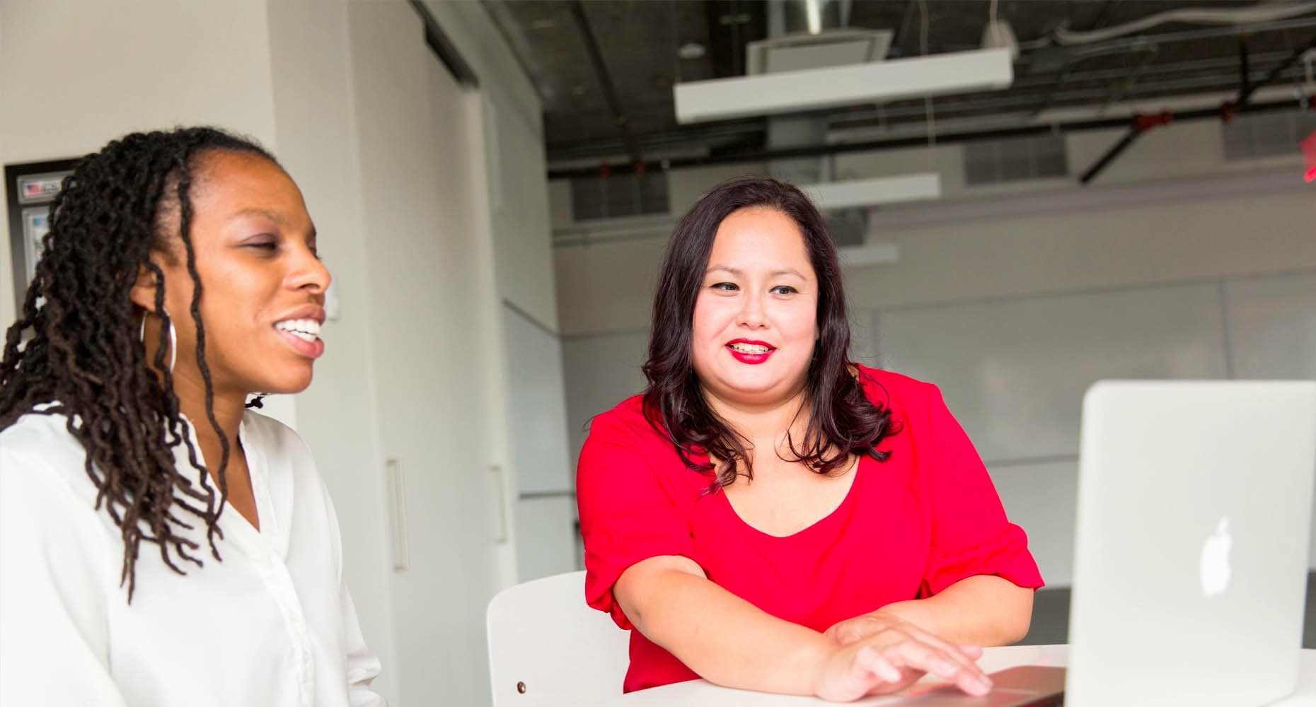 two office workers having a one on one meeting